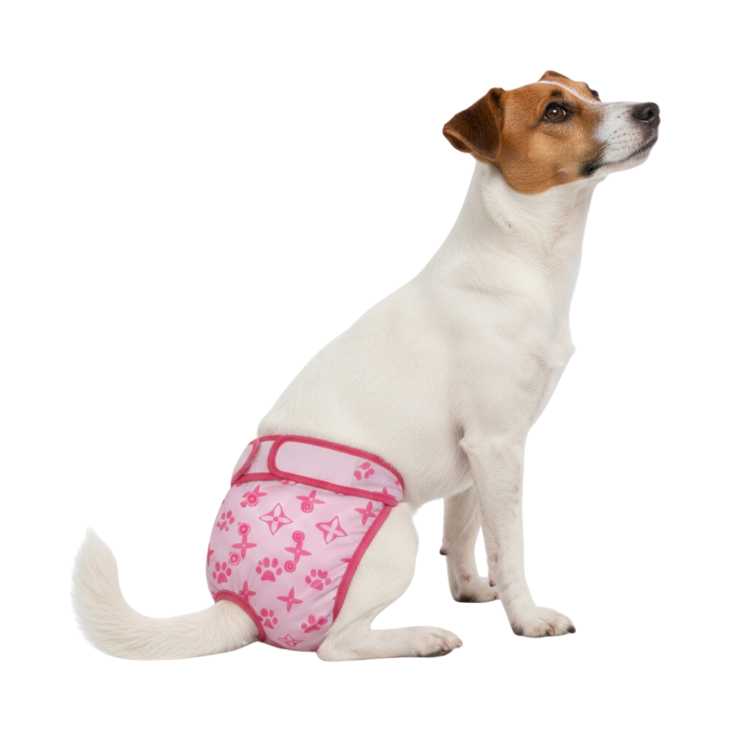 Loopsheidbroekje Monogram Roze – Comfortabele bescherming voor teefjes