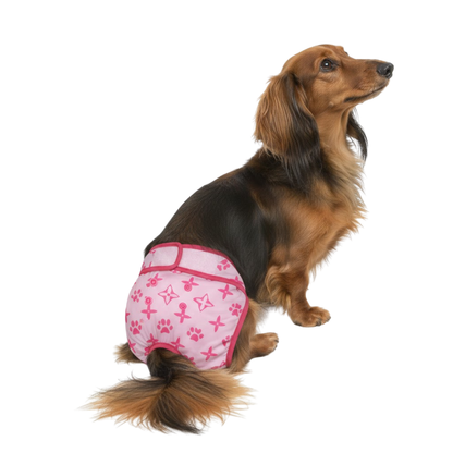 Loopsheidbroekje Monogram Roze – Comfortabele bescherming voor teefjes