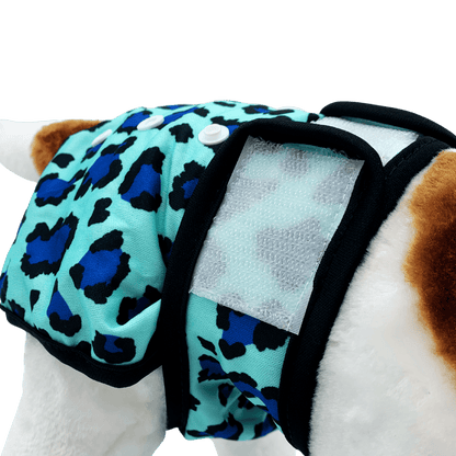 Loopsheidbroekje Leopard Blauw – Wasbaar & verstelbaar voor teefjes bij loopsheid en incontinentie